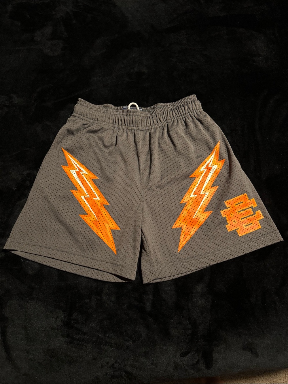 EE® Basic Short